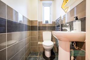 Photo 32- click for photo gallery